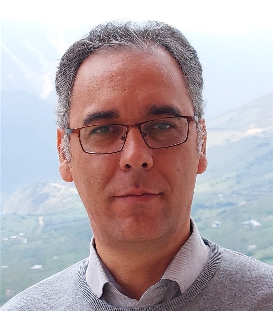 بهراد شاهین